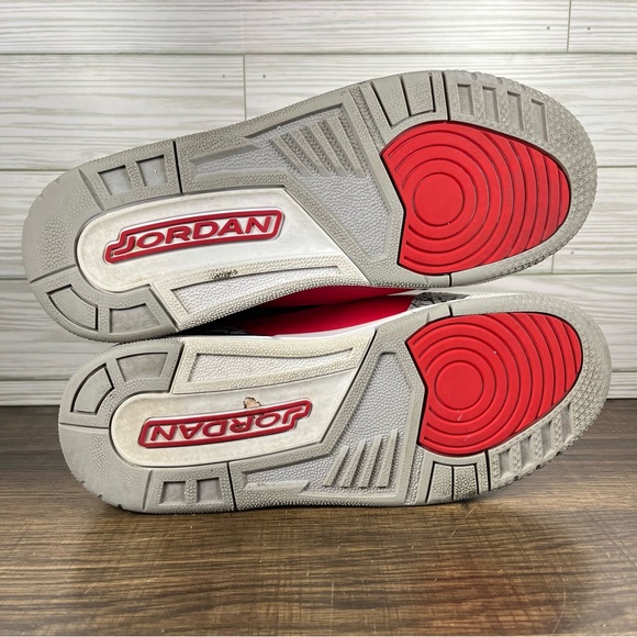 Air Jordan 3 Retro SE GS Unite Youth Red Shoes - Youth 6Y - Women’s 7.5 - Picture 8 of 9